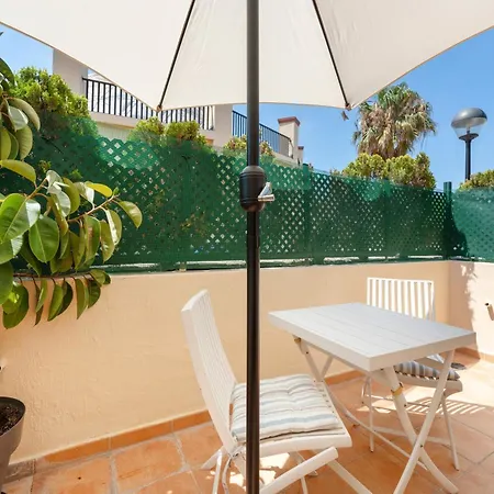 Planta Baja Con Piscina * ماربيا